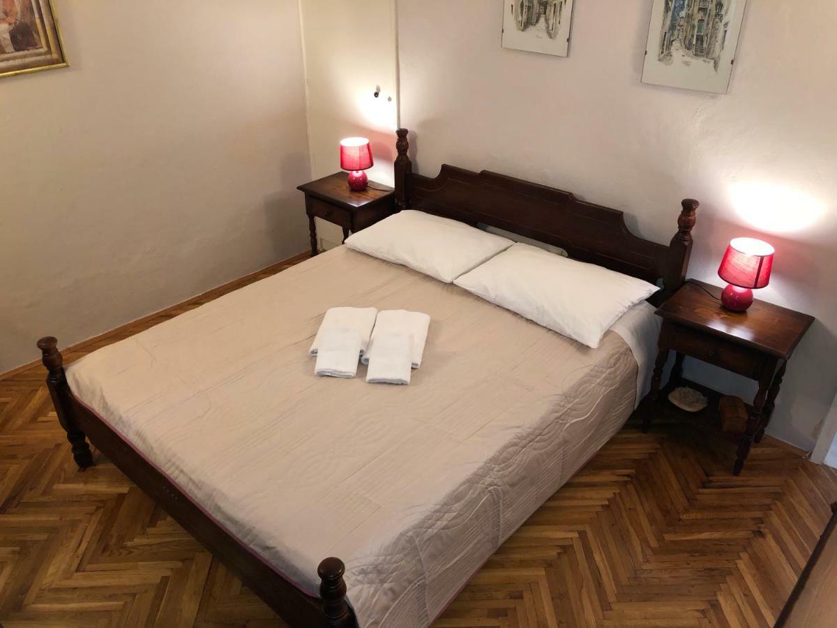Apartment Nicolas Kotor Eksteriør billede